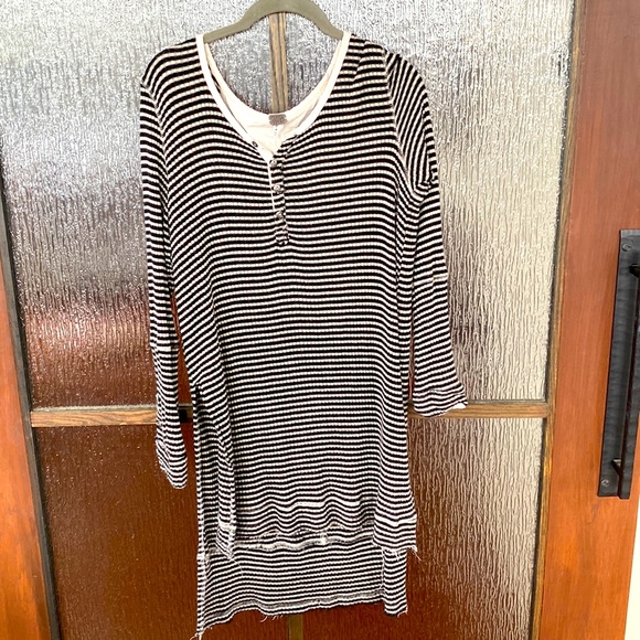Free people striped Henley dress size small. EUC